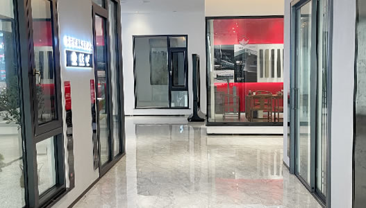 全新多功效展现厅